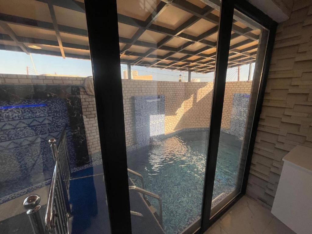 Tiwi Pearl Hotel Szúr Kültér fotó